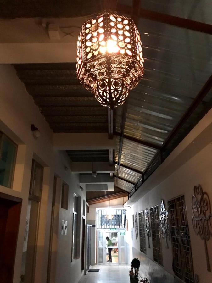 Hotel Las Palmas เอสเมรัลดาส ภายนอก รูปภาพ